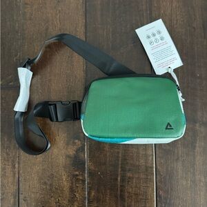 Rareform Zion Sling Bag Purse Hip Fanny Pack Crossbody White Green Blue New